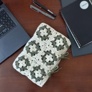 Motifli Kitap Kılıfı - HAKİ&BEYAZ